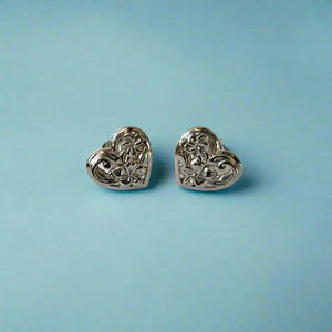 Small Filigree Heart Flowers with Post Earrings in 14K Gold