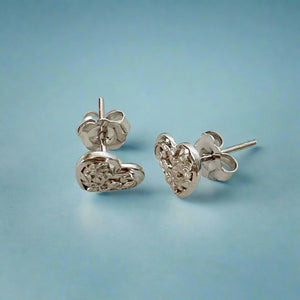 Small Filigree Heart Flowers with Post Earrings in 14K Gold