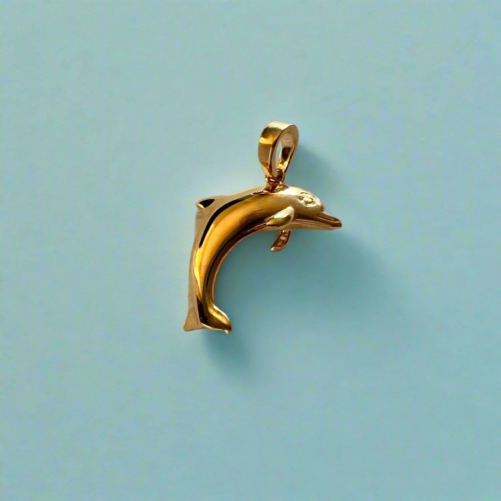 Hawaiian Dolphin Pendant in 14K Yellow Gold