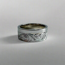 Load image into Gallery viewer, Alu Like 8mm Old English Ring in 14K White Gold
