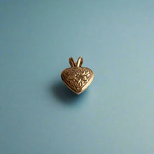 Load image into Gallery viewer, Puff Heart Pendant 
