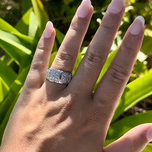 Load image into Gallery viewer, Hawaiian Quilt Ring in White Gold
