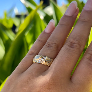 Nihoniho 8mm Ring with Flowers and Single Row Of Diamonds