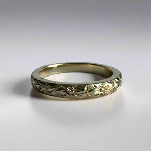 Hibiscus All Around 3mm Barrel Ring in 14K Yellow Gold