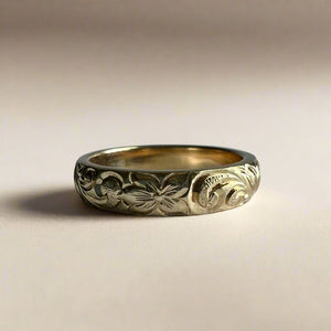 Hawaiian 4mm Barrel Kuuipo Ring with Old English & Hibiscus in 14K Yellow Gold