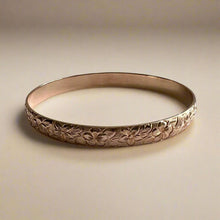 Load image into Gallery viewer, Hibiscus &amp; Plumeria with Leaves 8mm Hawaiian Bangle Bracelet in 14K Pink Gold
