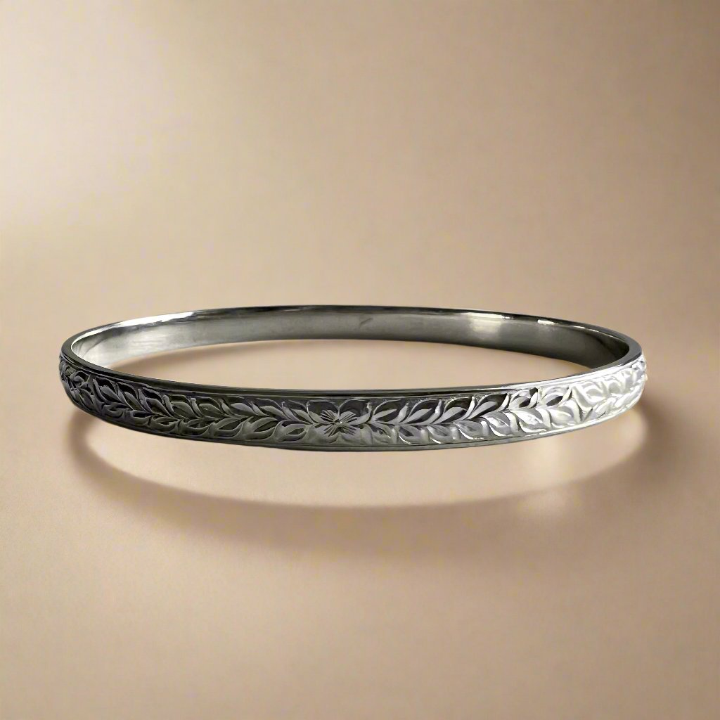 Shiny Maile & Hibiscus 6mm Bangle Bracelet in 14K White Gold