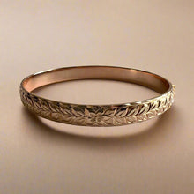 Load image into Gallery viewer, Maile &amp; Hibiscus 8mm &quot;Kuuipo&quot; Hawaiian Bangle Bracelet in 14K Pink Gold
