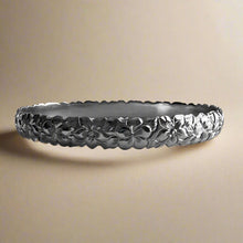 Load image into Gallery viewer, Hawaiian Scalloped Hibiscus &amp; Plumeria with Leaves 8mm Bangle Bracelet in 14K White Gold
