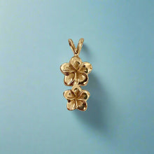 Load image into Gallery viewer, Two Plumeria Flowers Pendant in 14K Gold
